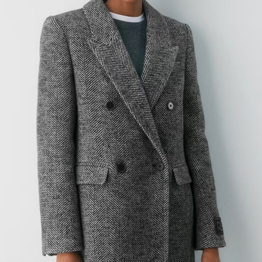 NWT Aritzia Babaton The Constant Coat -- Herringbone Black/White 2XS - Picture 4 of 10